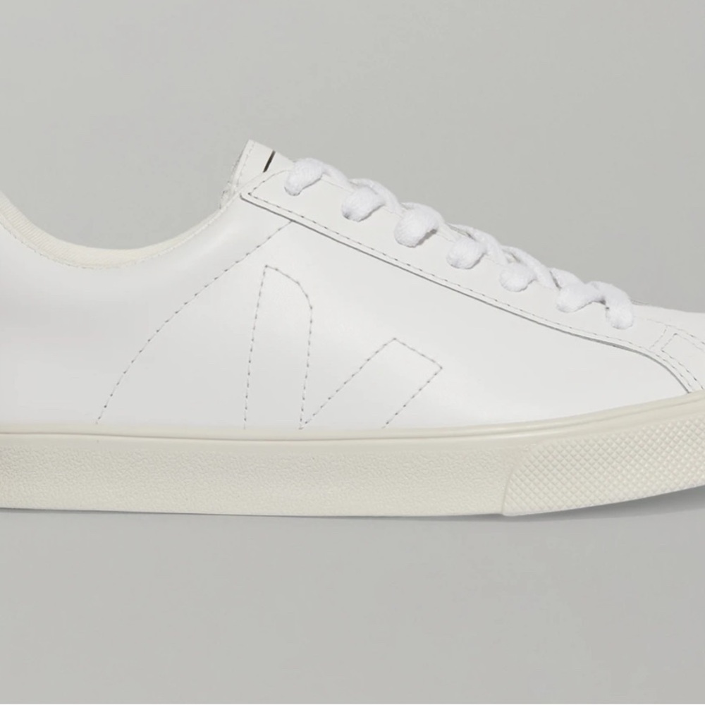 Veja White and Cream Sneakers size 36, US 5, Zara